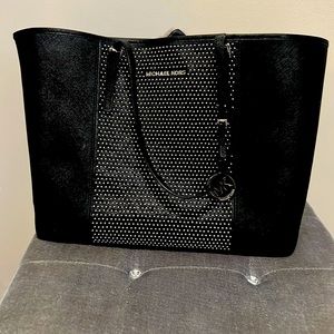 Large Black Michael Kors Purse
